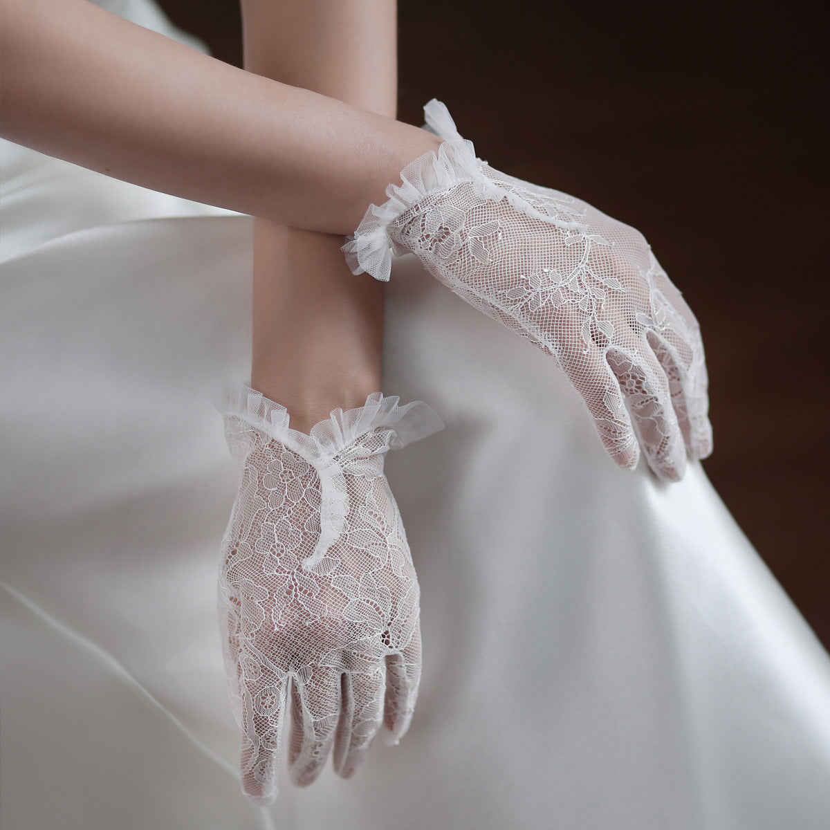 New Lace Bridal Wedding Gloves - White Short Accessories