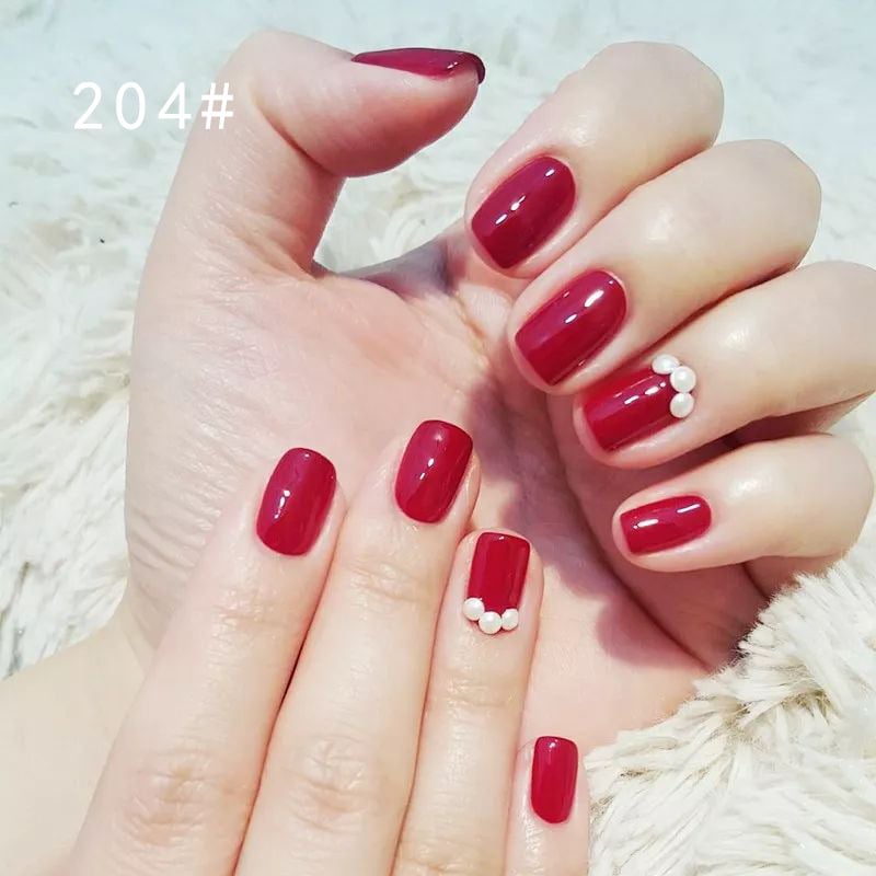 Glue-On Bridal Finished Nail Art Set